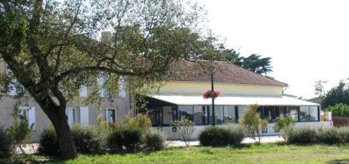 - Restaurant La Chaloupe 2*